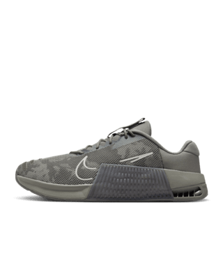 Grey nike metcon hotsell